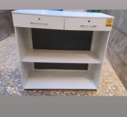 میز کشویی  باآیینه مناسب بوتیک