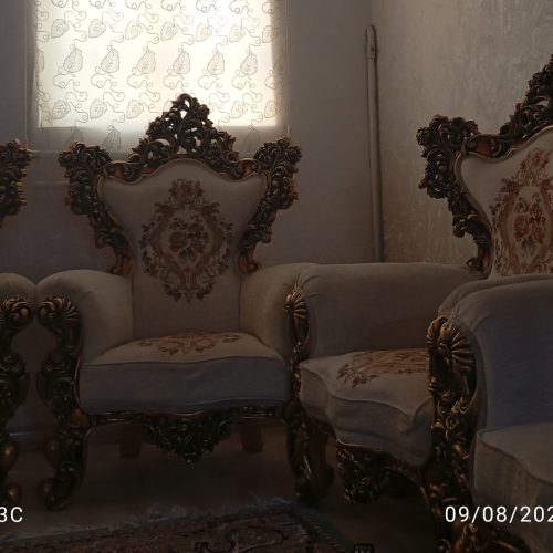 مبل وجلومبلی