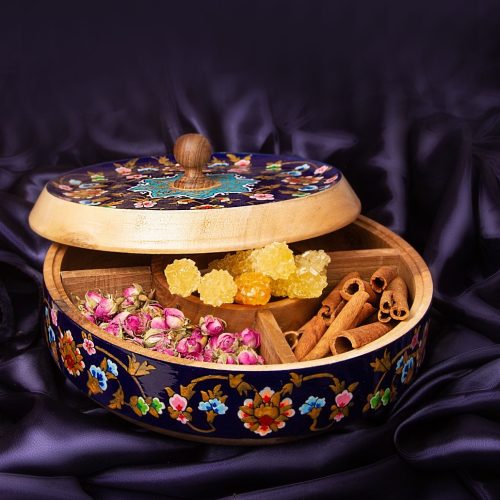 عکاس تولید محتوا و تبلیغات هستم.