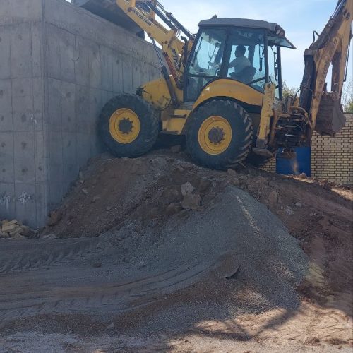 بیل بکهو b115bنیوهلند