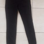 شلوار مشکی و تی شرت