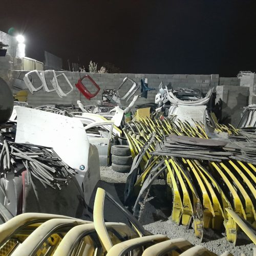 درب و کاپوت وگلگیر صندوق