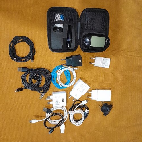 یسری شارژر اندروید.تایپسی.اپل. دستگاه تست قندخون.و..