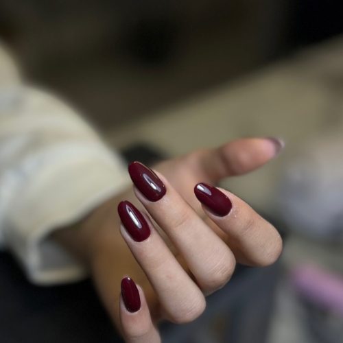 انجام خدپات کلیه ناخن با بهترین کیفیت و قیمت به اضافه آموزش پکیج کامل تا آخر( آبان ماه )با نصف قیمت