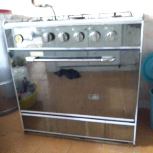 اجاق گاز کرده تمیز