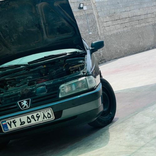 ماشین 405مدل 82