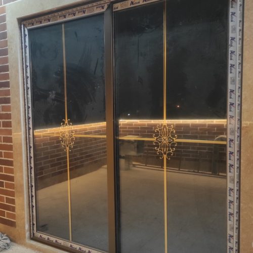 درب و پنجره و توری