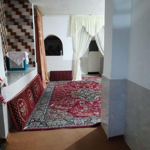 ویلایی خ کشاورز دربست حیاط دار