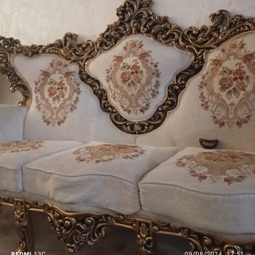 مبل وجلومبلی