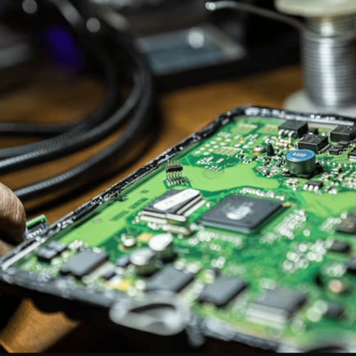 تعمیر و فروش انواع کامپیوتر خودرو(ایسیو)