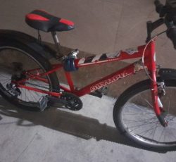 دوچرخه المپیا قرمز 4000000ملیون