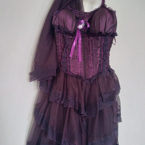 لباس دخترانه