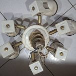 لوستر 6 شاخه قابلیت تغییرات وضوح روشنایی در اتاق