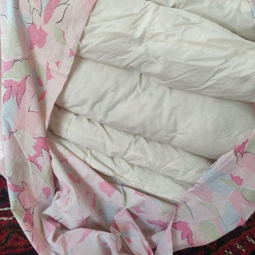 یک سرویس جهیزیه دختر