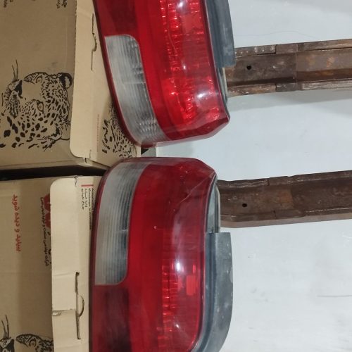 شاسی پرچم دار وچراغ عقب 131