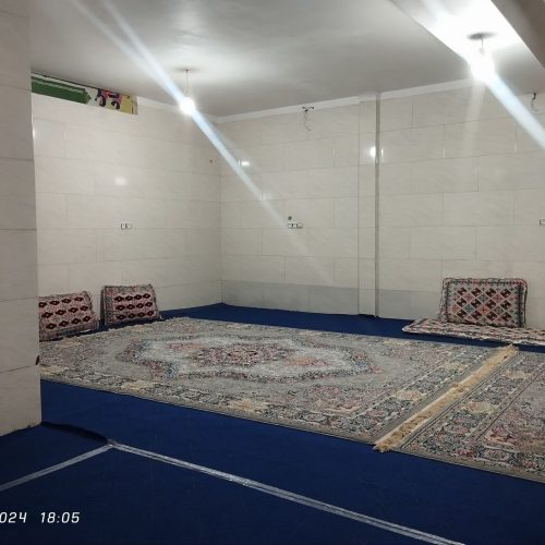 اجاره یک زیر زمین مسکونی تا سقف سرامیک نوردهی عالی