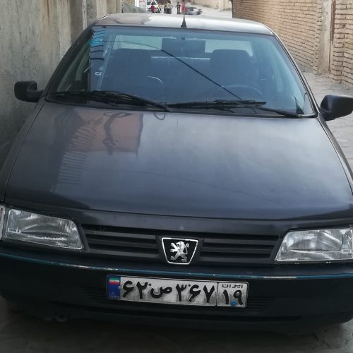 ماشین تمام زنگ ولی شاسی عقب وجلو پلم تازه تعمیر کلی کردم بیمه تا برج یازده لاستیکش زعیفه بدن خورده خرج دوگانه