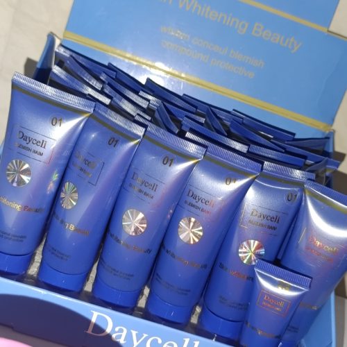 فروش لوازم آرایشی با ارسال رایگان یک روزه در همدان پرداخت درب منزل