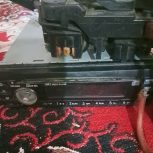 سلام یه عدد اینه برای بزک بازی دو عدد دست کامل راهنما و دوعدد ظبط و یه خازن