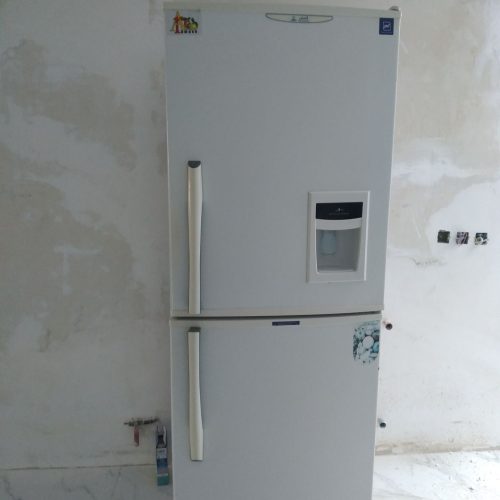 یخچال فریزر سالم