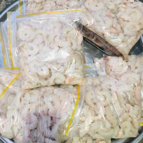 عرض مستقیم ماهی ازبندر عباس .با .مدیریت اقای ابوذری.