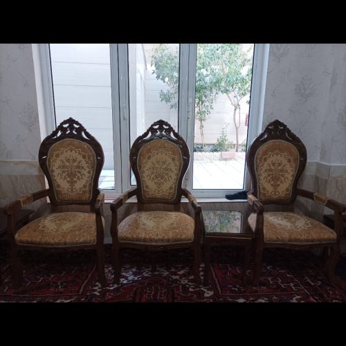 مبلمان نه نفره