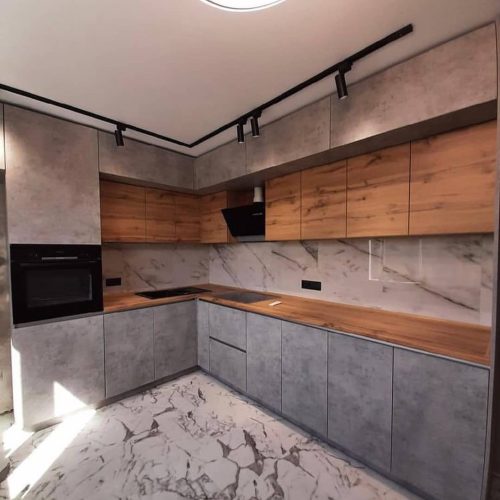 اجرای مصنوعات چوبی