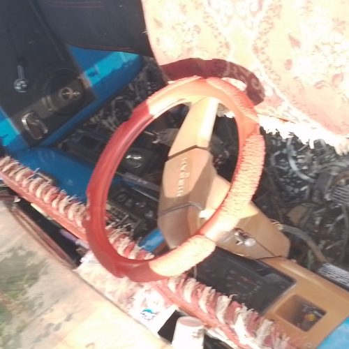 نیسان مدل 75 موتور. دف .گاردون رنو.کاربرات تمام ژاپنی فابریک