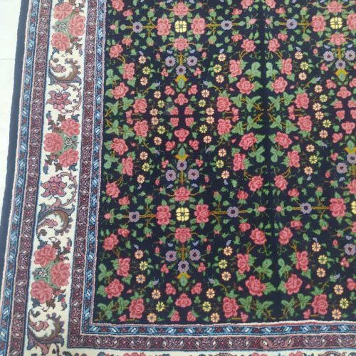 فرش دستبافت سنتی بیحار