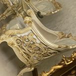 مبل 7 نفره خرچنگی. میز غذا خوری 8 نفره. ساعت زمینی رومیزی ست مبل