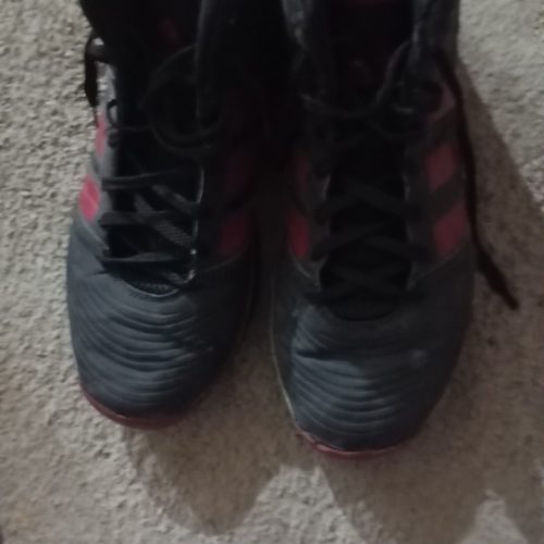 کفش سایز44مناسب برای بسکتبال و والیبال