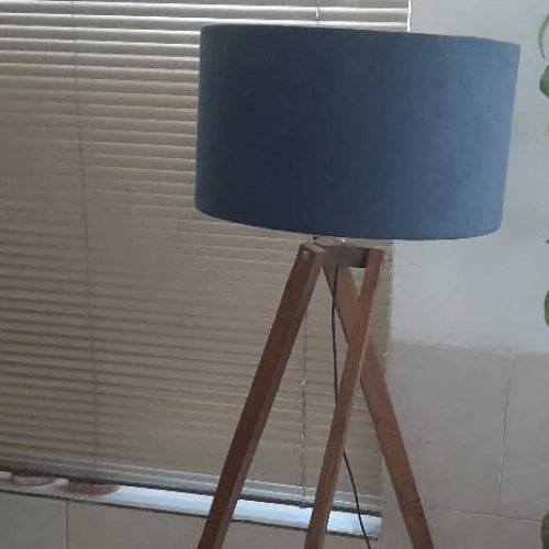 مبل ومیزوآباژر