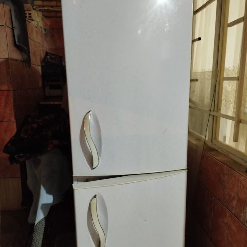 یخچال و فریزر الکترواستیل