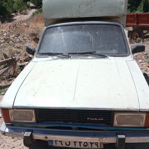 وانت و اتاق فلافلی. همراه با وسایل