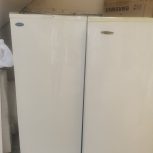 یک عددیخچال ویک فریزر