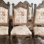 صندلی میزبان غذاخوری سلطنتی