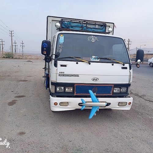 هیوندا مدل 90درحد خشک کم کار 300هزار کارکرد