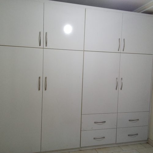 دنبال کابینت کمد دیواری دکوراسیون خوب هستی با قیمت مناسب