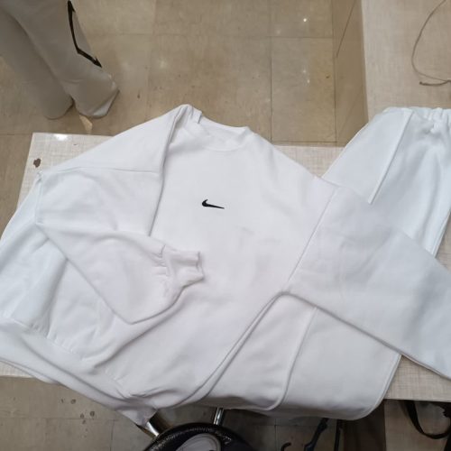 تعدادی لباس زنانه به قیمت فاکتور بصورت عمده و تکی