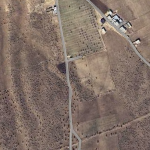 زمین حاجی آباد