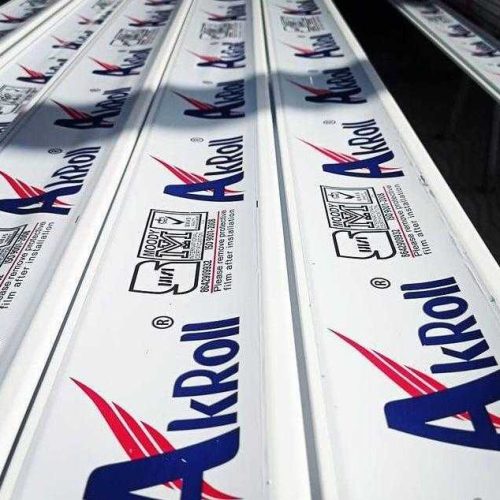 دوربین مداربسته و کرکره برقی و دزدگیر