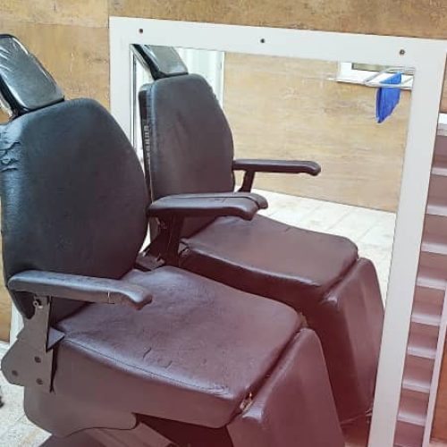 صندلی برقی آرایشگاهی دوموتور ترولی اینه استند لاک