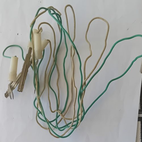 دستگاه اندازه گیری مقاومت ارت زمین برای دکل های برق