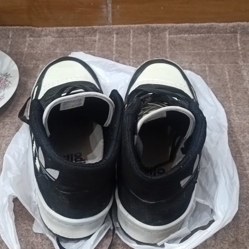 کتونی آدیداس ساق دار