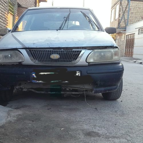 ماشین از جلوباجدول تصادف داشته