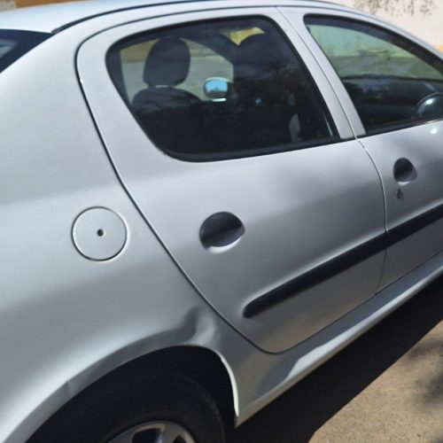 پژو 206 صندوقدار