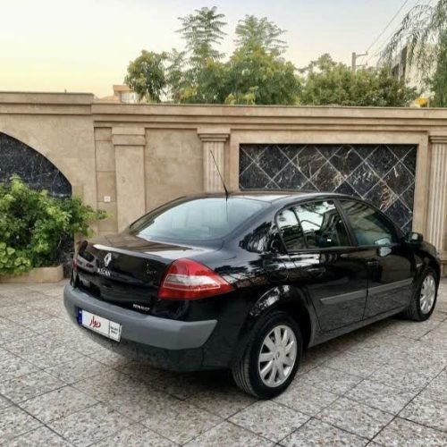 مگان 2000