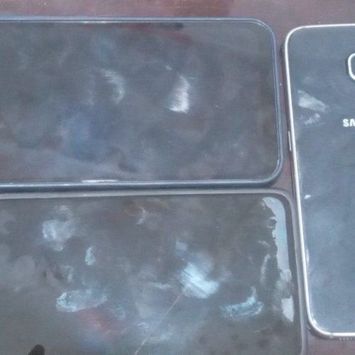 3 عدد گوشی مدل بالا