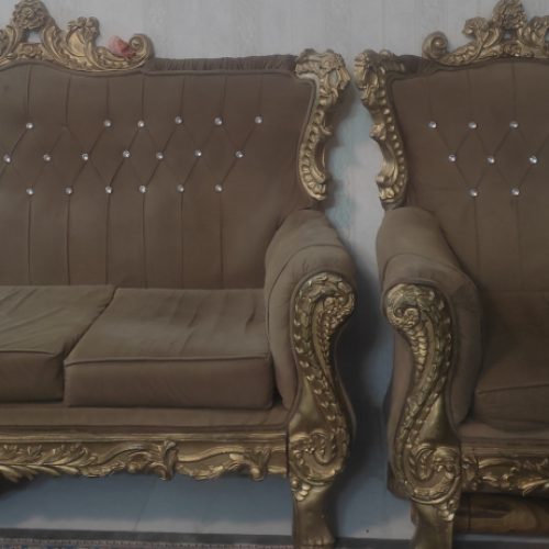 مبلمان 7نفره شتری رنگ