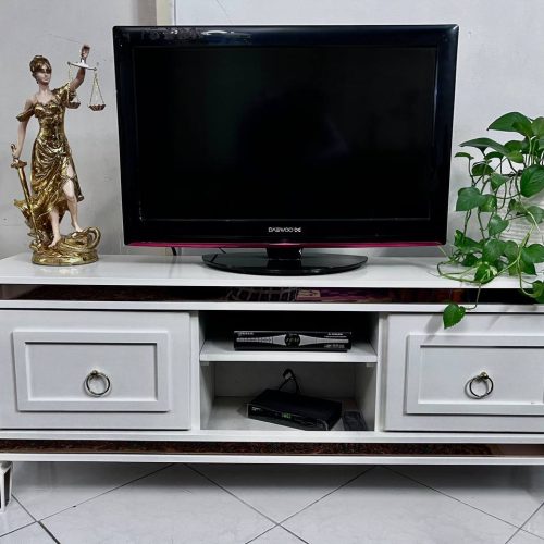 میزتلویزیون دسته دو